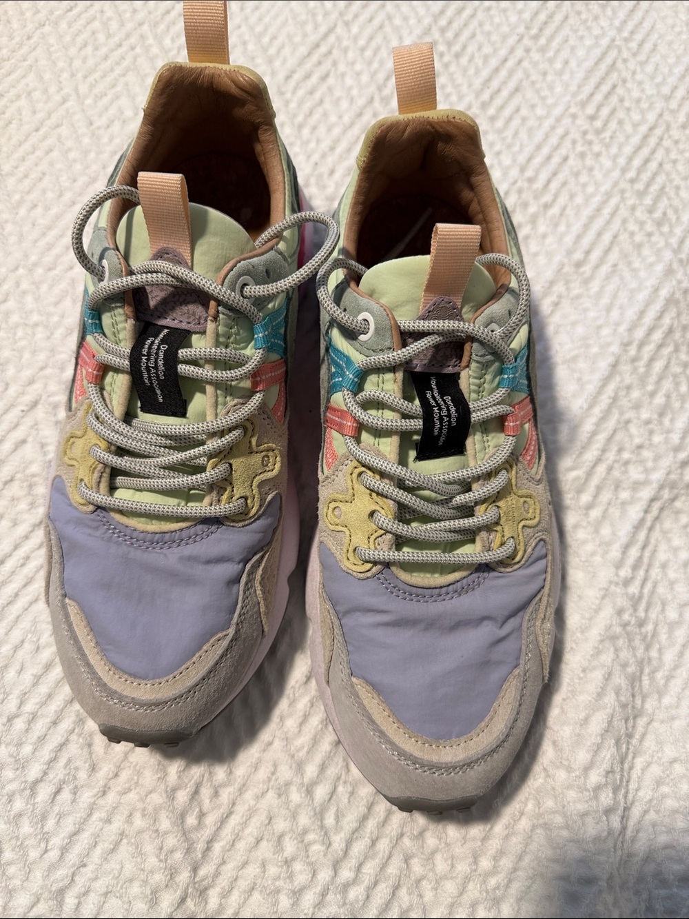 Women's Flower Mountain Pastel Multi-Accent Casual Sneakers